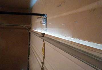 Common Garage Springs Malfunctions | Garage Door Repair Sammamish, WA